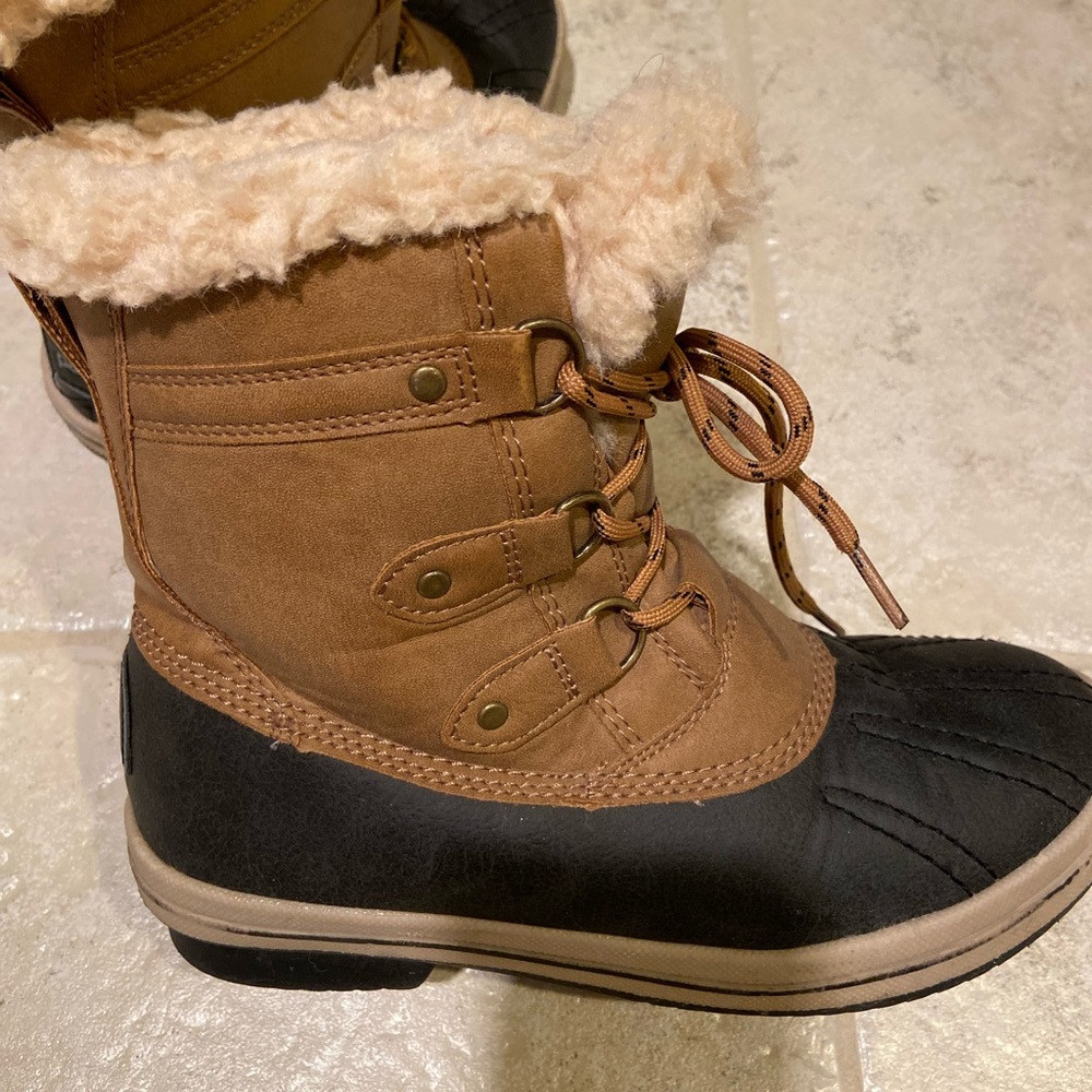 PAWZ waterproof winter boots